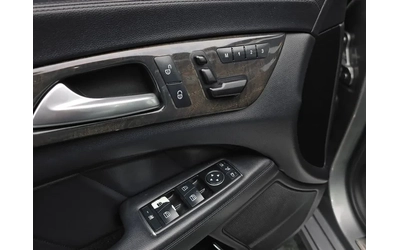 Mercedes-Benz CLS 350 - автомобили, коли, обяви за нови и употребявани 14