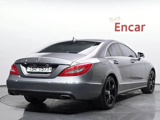 Mercedes-Benz CLS 350 - автомобили, коли, обяви за нови и употребявани 1