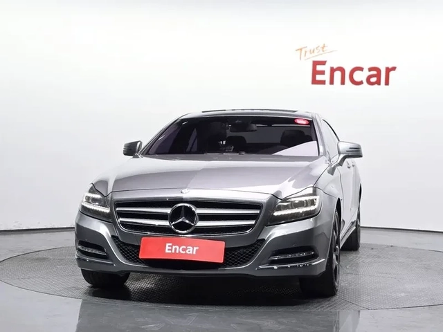Mercedes-Benz CLS 350 - автомобили, коли, обяви за нови и употребявани 2