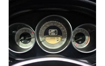 Mercedes-Benz CLS 350 - автомобили, коли, обяви за нови и употребявани 7