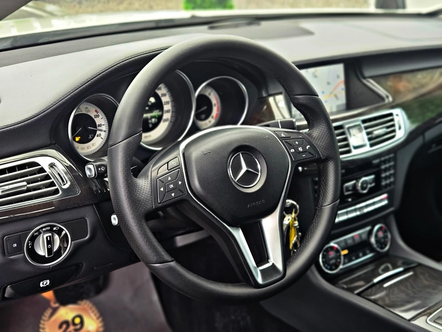 Mercedes-Benz CLS 350 AMG/4MATIC/GERMANY/LED/ПОДГРЕВ/AMBIENT/MEMORY/LIZI - автомобили, коли, обяви за нови и употребявани 9