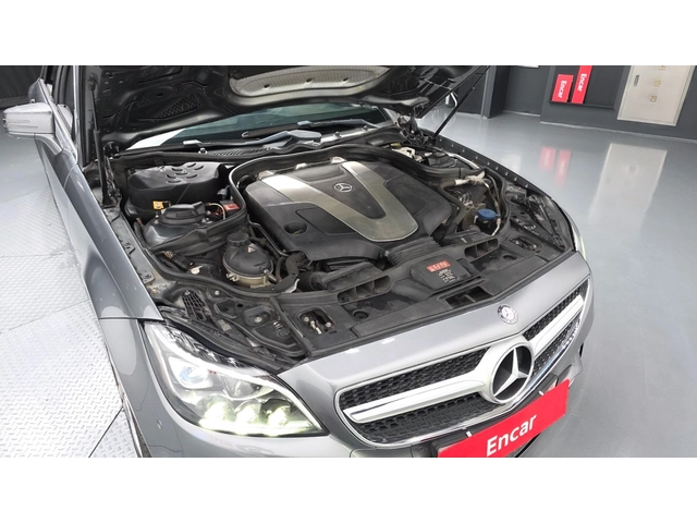 Mercedes-Benz CLS 350 d 4Matic * ОБДУХ * 360 * М. ТОЧКА * ЛЮК - автомобили, коли, обяви за нови и употребявани 4