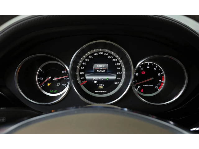 Mercedes-Benz CLS Cls-Class W218 Cls63 Amg - автомобили, коли, обяви за нови и употребявани 7