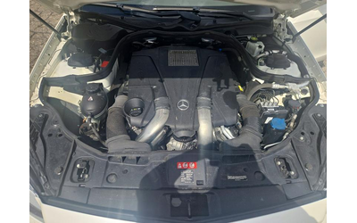 Mercedes-Benz CLS 4.6L 8 ALL WHEEL DRIVE - автомобили, коли, обяви за нови и употребявани 10