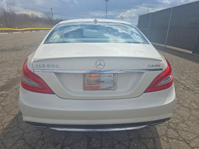 Mercedes-Benz CLS 4.6L 8 ALL WHEEL DRIVE - автомобили, коли, обяви за нови и употребявани 5