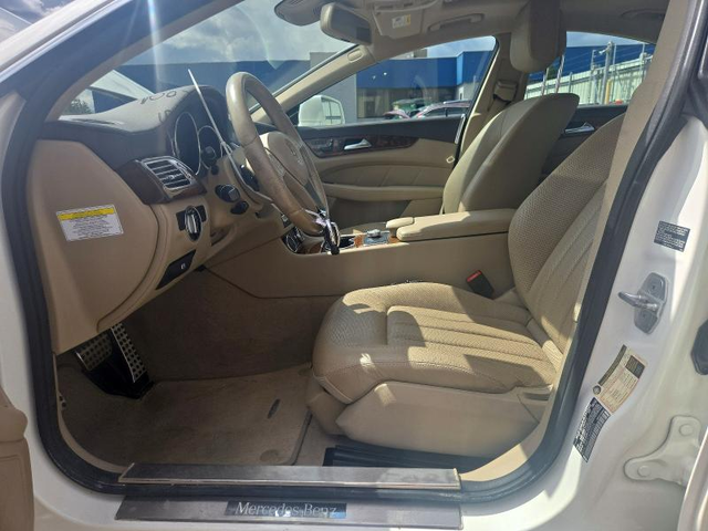 Mercedes-Benz CLS 4.6L 8 ALL WHEEL DRIVE - автомобили, коли, обяви за нови и употребявани 6