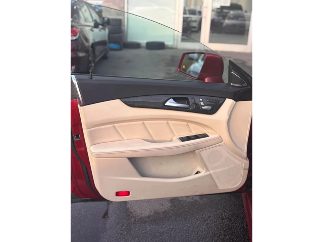 Mercedes-Benz CLS 400 С РЕГИСТРАЦИЯ & АВТО КРЕДИТ - автомобили, коли, обяви за нови и употребявани 9