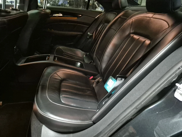 Mercedes-Benz CLS 400 AMG* ОБДУХ* PANO* ПОДГРЕВ* М.ТОЧКА - автомобили, коли, обяви за нови и употребявани 11