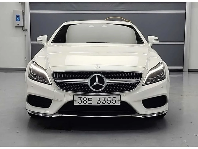 Mercedes-Benz CLS 400 AMG* Обдух* 360* Крайна цена* - автомобили, коли, обяви за нови и употребявани 1