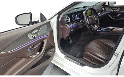 Mercedes-Benz CLS 400 AMG* LINE* 4MATIC* BURMESTER* ОБДУХВАНЕ* ХЕДЪП* 36 - автомобили, коли, обяви за нови и употребявани 6