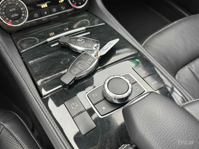 Mercedes-Benz CLS 400 AMG PACK* ПОДГРЕВ* ОБДУХВАНЕ* 360 CAM* KEYLESS* - автомобили, коли, обяви за нови и употребявани 12
