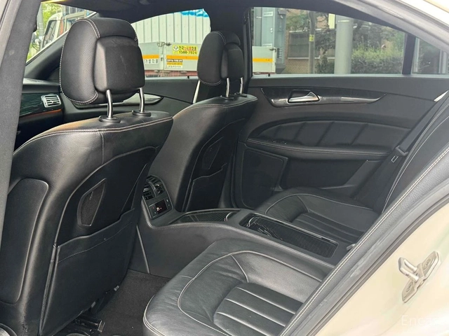 Mercedes-Benz CLS 400 AMG PACK* ПОДГРЕВ* ОБДУХВАНЕ* 360 CAM* KEYLESS* - автомобили, коли, обяви за нови и употребявани 13