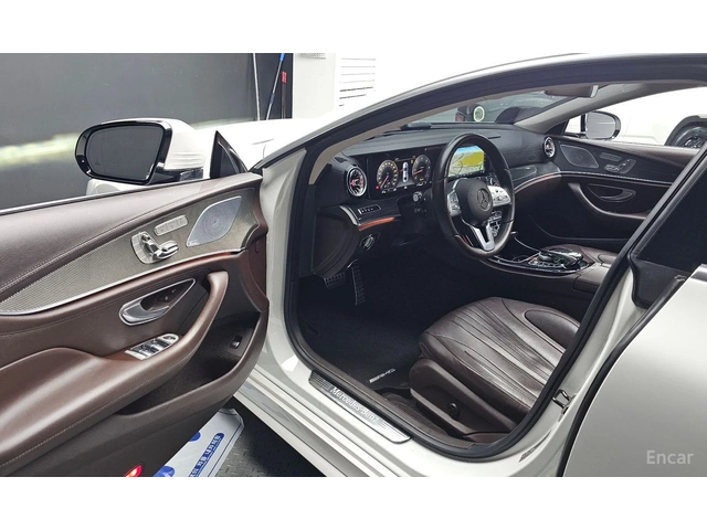 Mercedes-Benz CLS 400 AMG* LINE* 4MATIC* BURMESTER* ОБДУХВАНЕ* ДИСТРОНИК - автомобили, коли, обяви за нови и употребявани 4