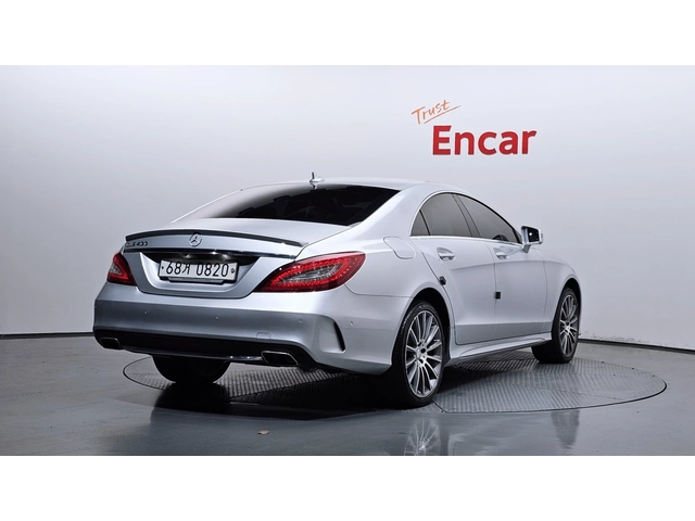 Mercedes-Benz CLS 400 - автомобили, коли, обяви за нови и употребявани 1