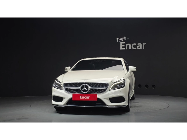 Mercedes-Benz CLS 400 - автомобили, коли, обяви за нови и употребявани 2