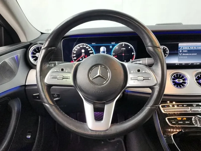Mercedes-Benz CLS 400 - автомобили, коли, обяви за нови и употребявани 12