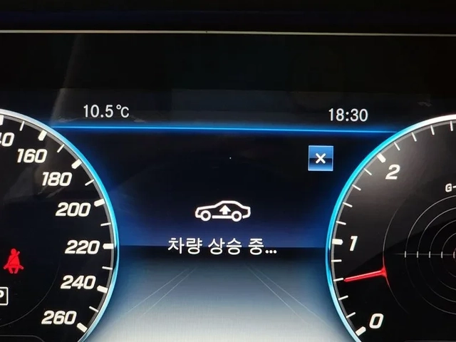 Mercedes-Benz CLS 400 - автомобили, коли, обяви за нови и употребявани 16