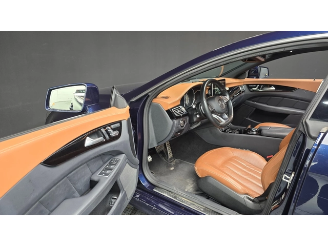 Mercedes-Benz CLS 400 AMG LINE * ОБДУХ * 360 * ЛЮК - автомобили, коли, обяви за нови и употребявани 6
