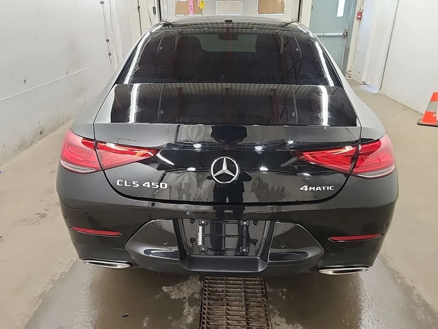 Mercedes-Benz CLS AMG Line * 9000км !!! * От Mercedes * - автомобили, коли, обяви за нови и употребявани 3