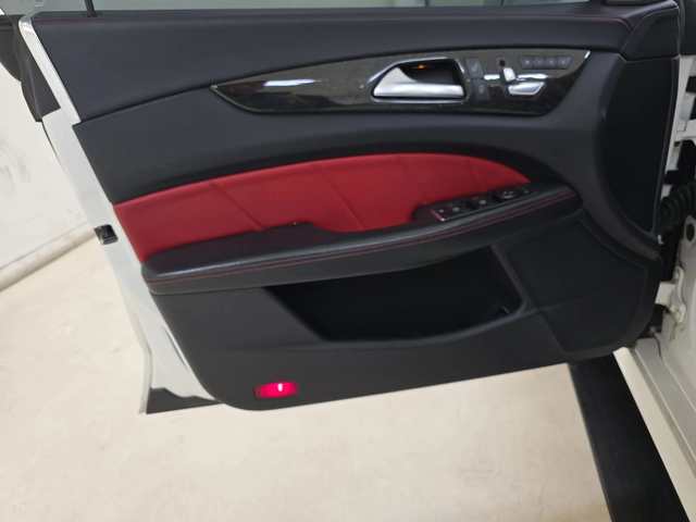 Mercedes-Benz CLS 500 AMG* PACK* HARMON* KARDON* МЪРТВА* ТОЧКА* LANE* AS - автомобили, коли, обяви за нови и употребявани 6