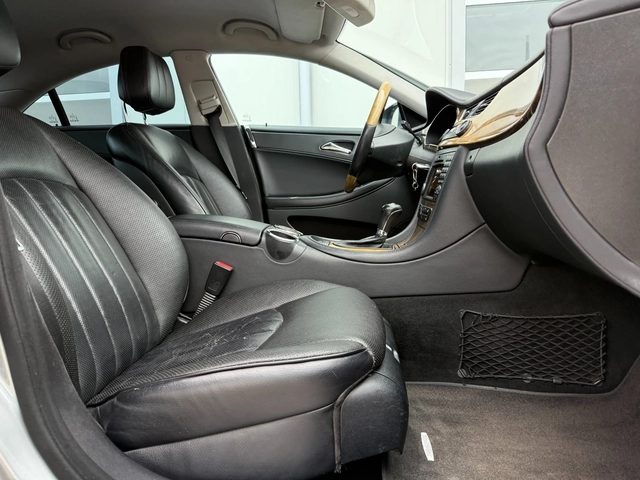 Mercedes-Benz CLS 500 280 - автомобили, коли, обяви за нови и употребявани 10