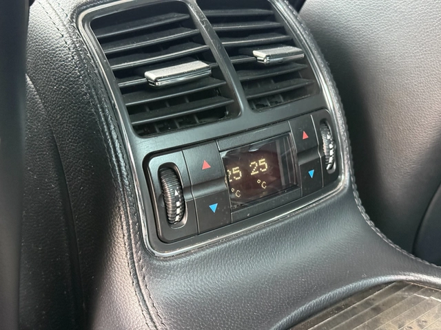 Mercedes-Benz CLS 500 280 - автомобили, коли, обяви за нови и употребявани 13
