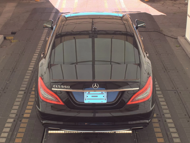 Mercedes-Benz CLS 55 AMG TOP - автомобили, коли, обяви за нови и употребявани 3