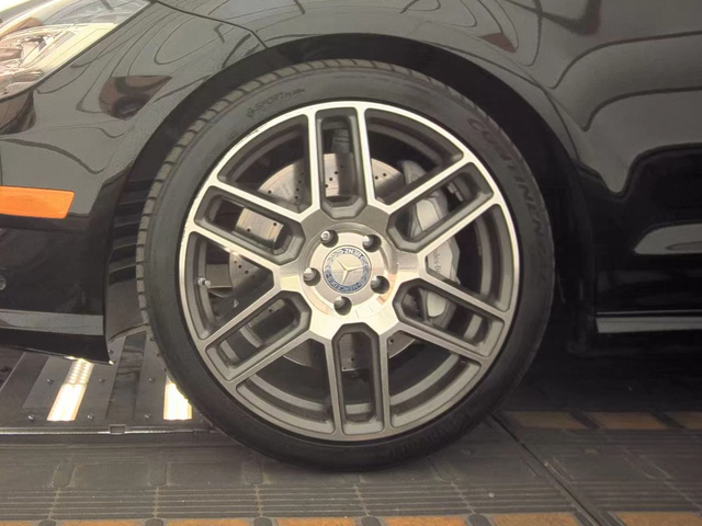 Mercedes-Benz CLS 55 AMG TOP - автомобили, коли, обяви за нови и употребявани 8