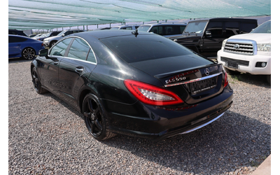 mercedes-benz-cls-550 - 5