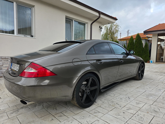 Mercedes-Benz CLS 550 5.0 GPL FULL НАПЪЛНО ОТСЛУЖЕН - автомобили, коли, обяви за нови и употребявани 3