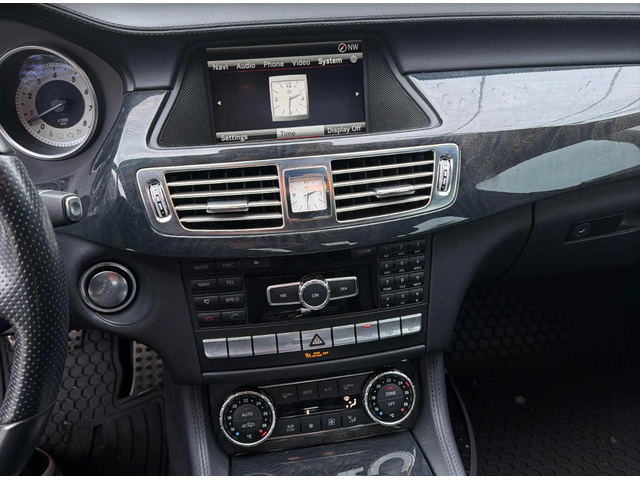 Mercedes-Benz CLS 550 - автомобили, коли, обяви за нови и употребявани 16