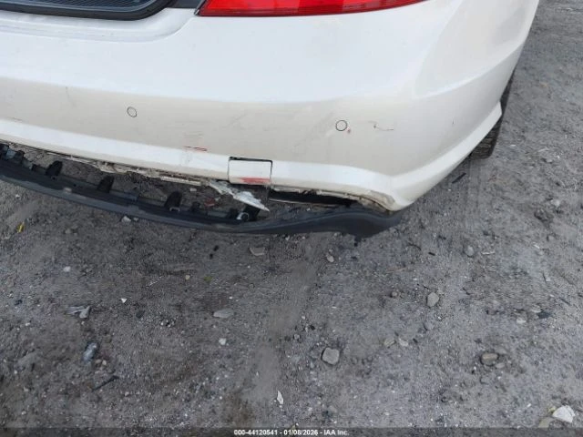 Mercedes-Benz CLS 550 - автомобили, коли, обяви за нови и употребявани 8