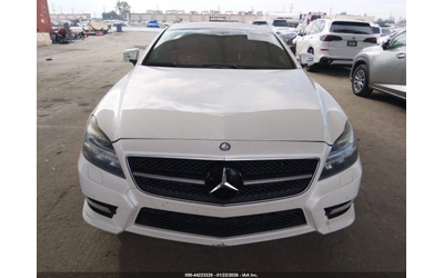 Mercedes-Benz CLS 550 - автомобили, коли, обяви за нови и употребявани 7