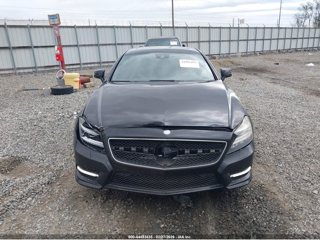 Mercedes-Benz CLS 550 4.6L V-8 DI, DOHC, VVT, TURBO, 402HP Rear Wheel Drive - автомобили, коли, обяви за нови и употребявани 11