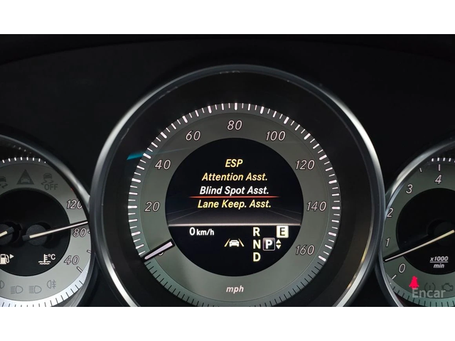 Mercedes-Benz CLS 550 AMG PACK* HARMAN KARDON* ГЕНЕРАЦИЯ* ОБДУХВАНЕ* - автомобили, коли, обяви за нови и употребявани 10