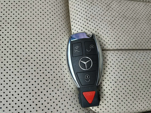 Mercedes-Benz CLS 550 АМГ ПАКЕТ/CARFAX/ ПОДГРЕВ/ОБДУХ/ПАНОРАМА - автомобили, коли, обяви за нови и употребявани 7