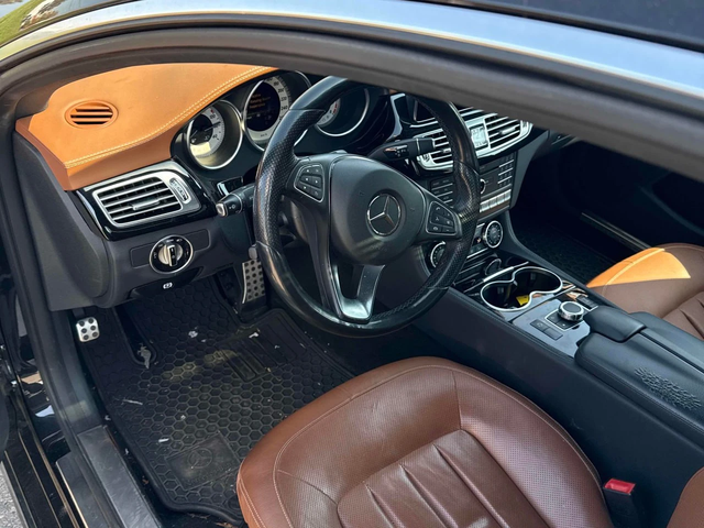 Mercedes-Benz CLS 550 * МАСАЖИ* ДИСТРОНИК* ОДБУХВАНЕ* ОЧАКВАН ВНОС* - автомобили, коли, обяви за нови и употребявани 6