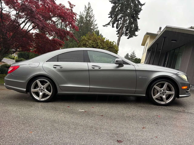 Mercedes-Benz CLS 550 4MATIC * ПОДГРЕВИ* ОБДУХВАНЕ* ВЪЗДУШНО ОКАЧВАНЕ* - автомобили, коли, обяви за нови и употребявани 3