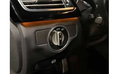 Mercedes-Benz CLS 550 MASSAGE SEATS/PIANO BLACK TRIM/20 INCH OEM - автомобили, коли, обяви за нови и употребявани 12