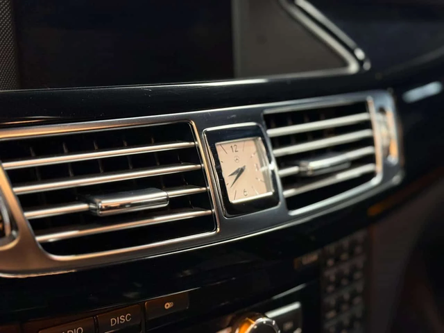 Mercedes-Benz CLS 550 MASSAGE SEATS/PIANO BLACK TRIM/20 INCH OEM - автомобили, коли, обяви за нови и употребявани 14