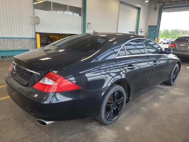 Mercedes-Benz CLS 550 ОБДУХВАНЕ * AIRMATIC * ШИБЕДАХ * CARFAX * - автомобили, коли, обяви за нови и употребявани 2