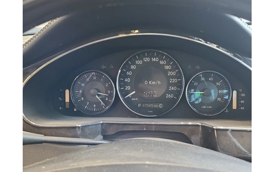 Mercedes-Benz CLS 550 ОБДУХВАНЕ * AIRMATIC * ШИБЕДАХ * CARFAX * - автомобили, коли, обяви за нови и употребявани 6