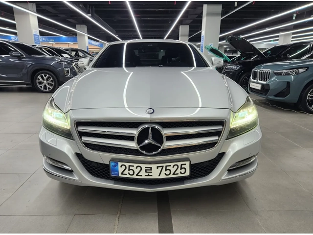 Mercedes-Benz CLS ПОДГРЕВИ | ОБДУХВАНЕ | КАМЕРА | АВТОКРЕДИТ - автомобили, коли, обяви за нови и употребявани 0