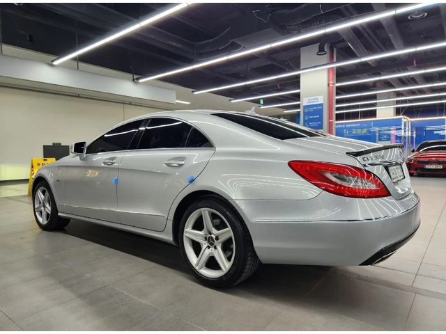 Mercedes-Benz CLS ПОДГРЕВИ | ОБДУХВАНЕ | КАМЕРА | АВТОКРЕДИТ - автомобили, коли, обяви за нови и употребявани 4
