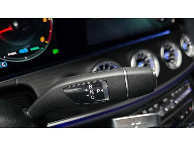Mercedes-Benz CLS 300d 4MATIC* HUD* КОЖА* ОБДУХВ* НАВИ* ПАНО - автомобили, коли, обяви за нови и употребявани 6