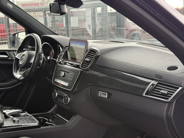 Mercedes-Benz CLS 63 AMG 2019г* 137.000КМ* Сервизна* 6+ 1* Full Max* - автомобили, коли, обяви за нови и употребявани 9