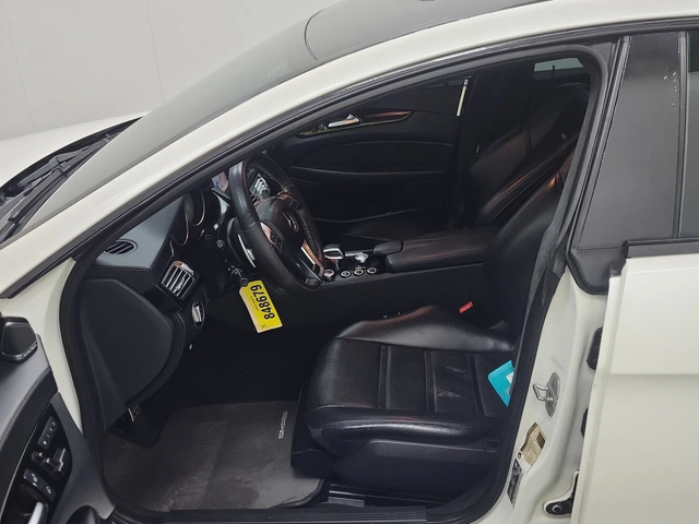 Mercedes-Benz CLS 63 AMG С РЕГИСТРАЦИЯ & АВТО КРЕДИТ - автомобили, коли, обяви за нови и употребявани 4