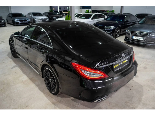 Mercedes-Benz CLS 63 AMG V8 BITURBO FACELIFT DISTRONIC H&K ЛИЗИНГ 100% - автомобили, коли, обяви за нови и употребявани 6