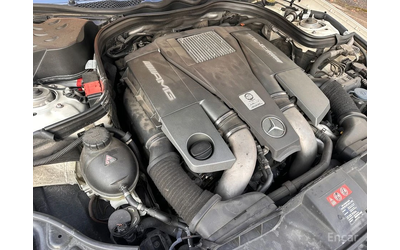 mercedes-benz-cls-63-amg - 4