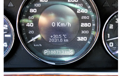 Mercedes-Benz CLS 63 AMG 6.3 V8* HARMAN/KARDON* ШИБИДАХ* ПОДГРЕВ* ОБДУХВАНЕ - автомобили, коли, обяви за нови и употребявани 9